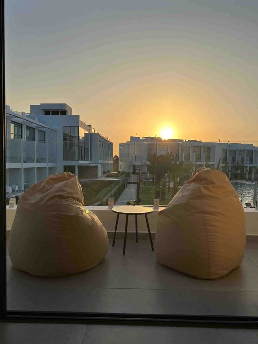 Студия 45м² с террасой 8м² в 250м от пляжа с мебелью и техникой Кипр