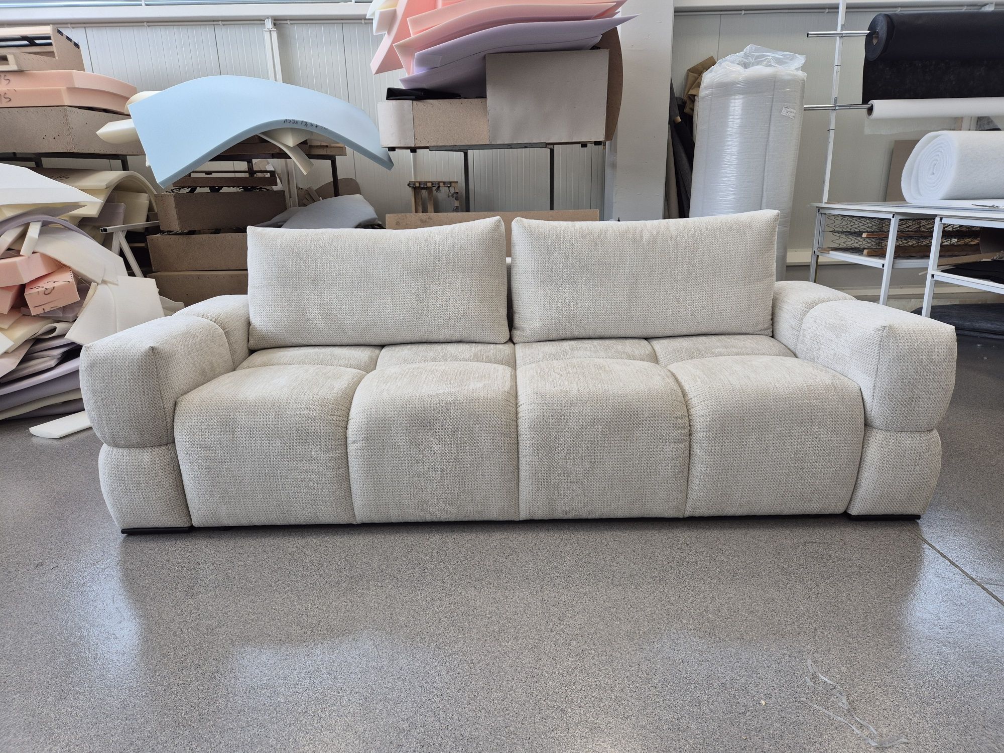 Sofa Taremi z funkcją spania – Outlet, dostawa gratis!