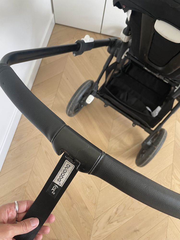 Czarny wózek Bugaboo 2w1 model fox 3 w super stanie