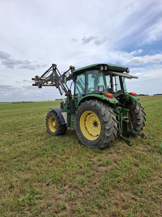 John Deere 5820 92km