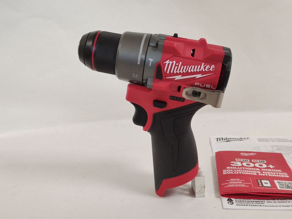 Безщітковий ударний дриль шуруповерт Milwaukee M12 FUEL 3404