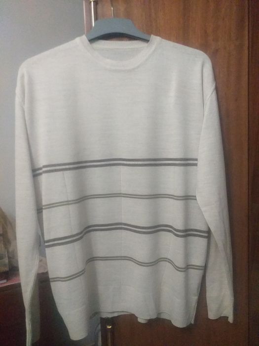 Чоловічий  светр