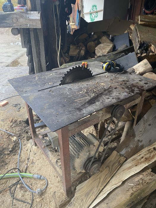 Pila krajzega, na chodzie