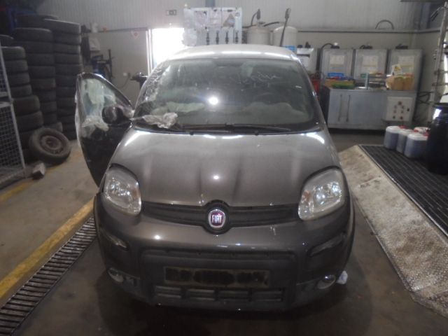 Carro MOT: 46341162 CXVEL : 463427791 FIAT  PANDA CROSS 3 2021 1.0I 69CV 5P CINZA GASOLINA/HIBRIDO