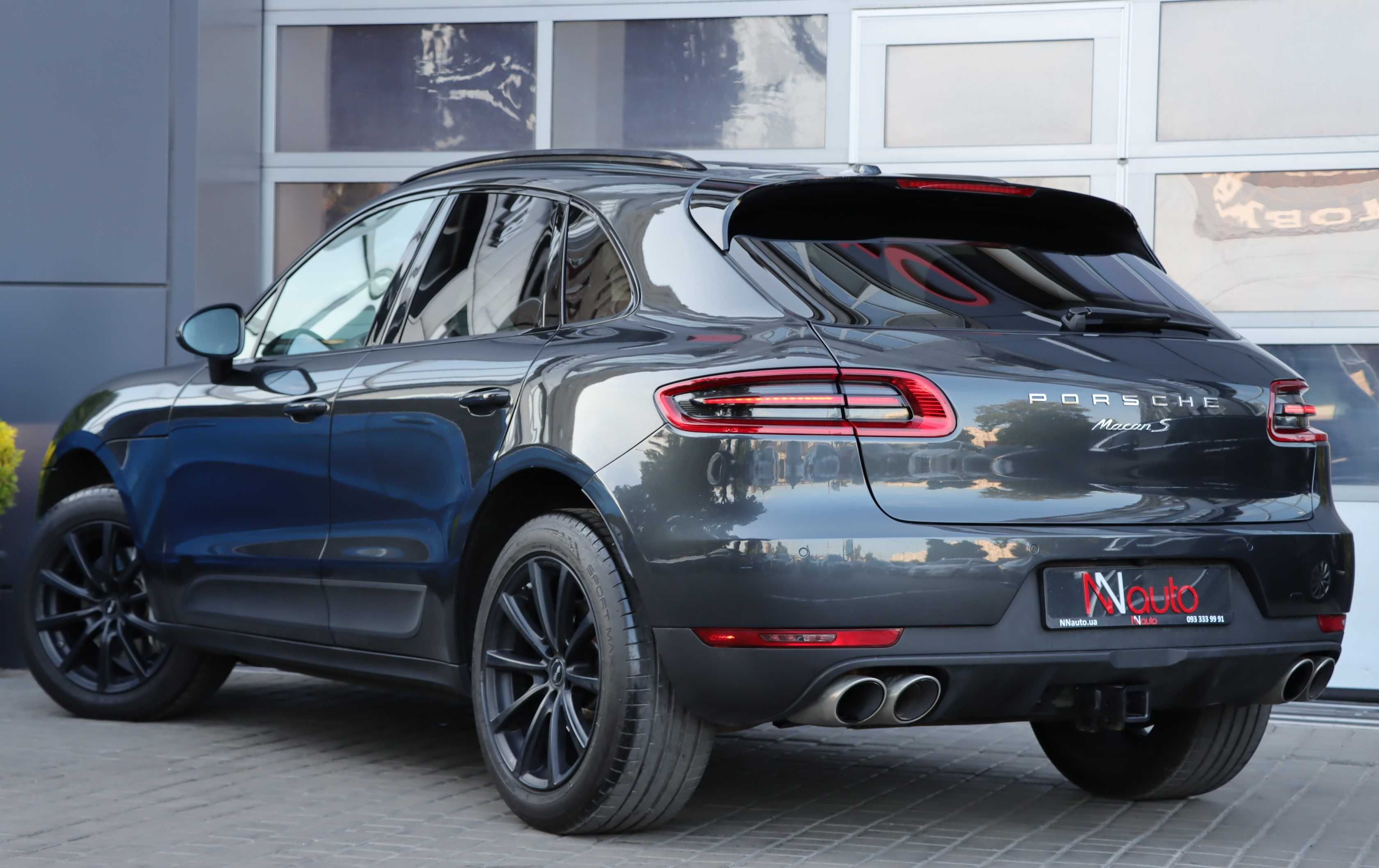 Porsche Macan Автомобиль