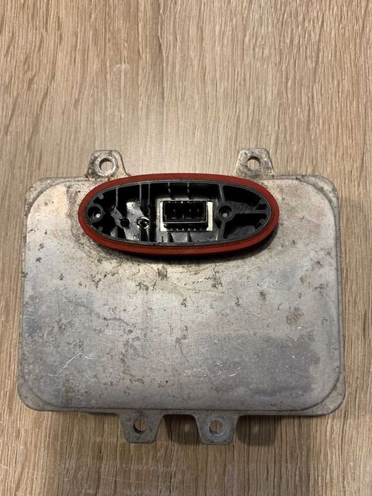 Przetwornica moduł XENON/BI-XENON VW Golf Jetta Passat Scirocco Tiguan
