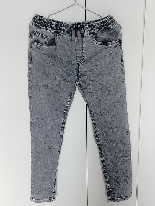 Spodnie jeansowe chłopięce