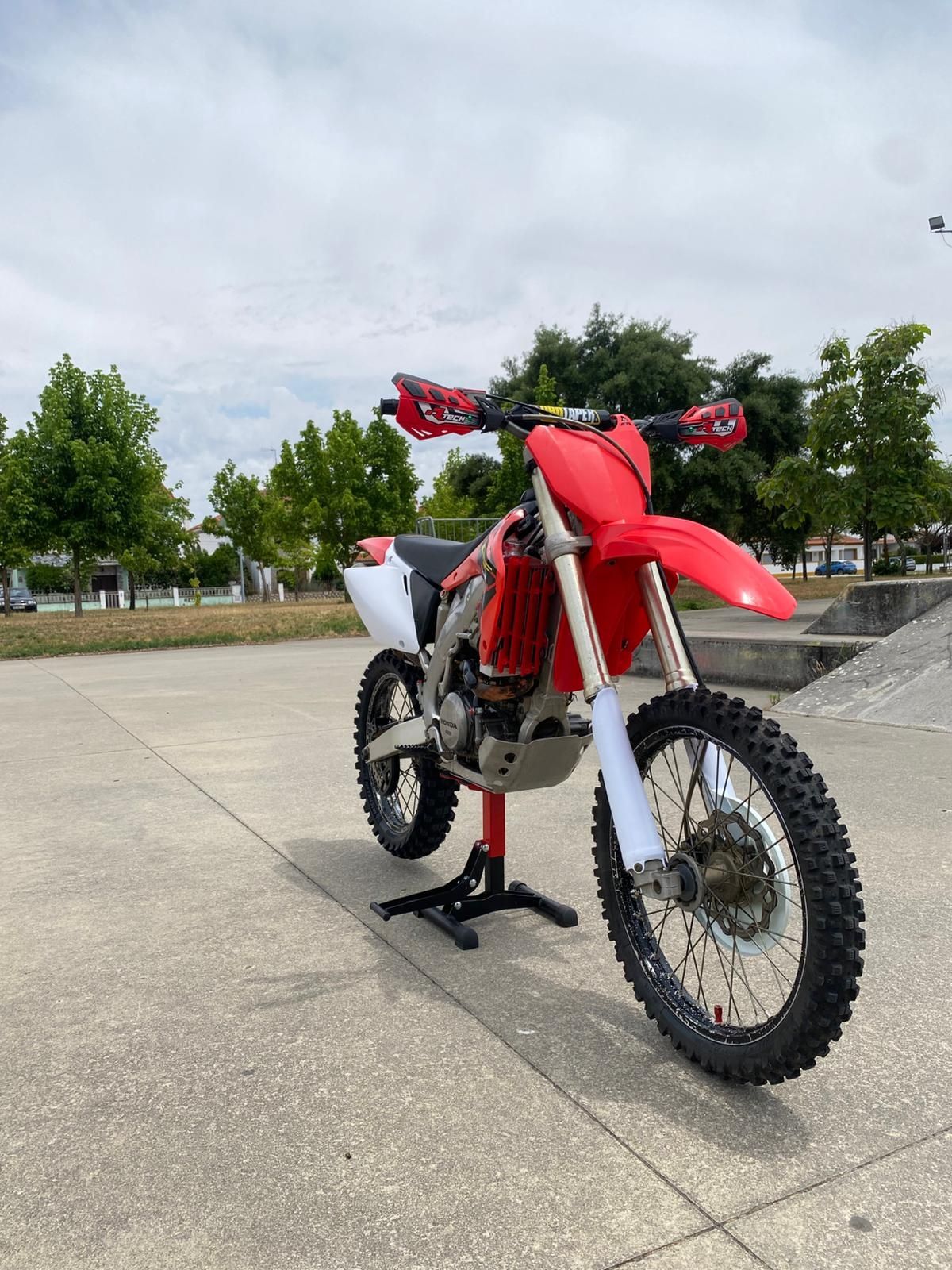 Honda CRF 450r Matrículada