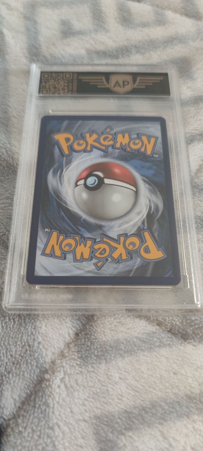Carta Pokémon avaliada