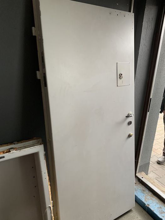 Drzwi pancerne stalowe Zbigmet lewe i prawe