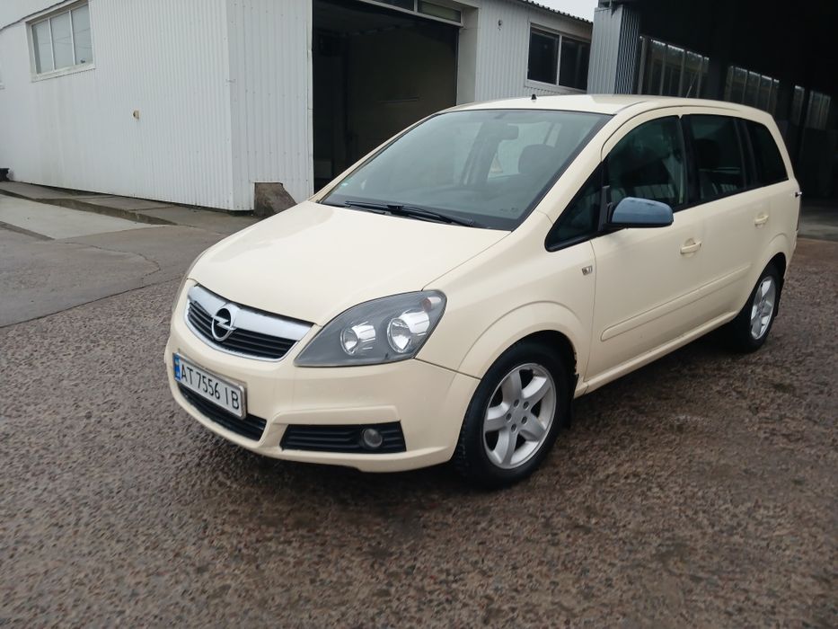 Opel Zafira семимісна 1.6 газ бензин