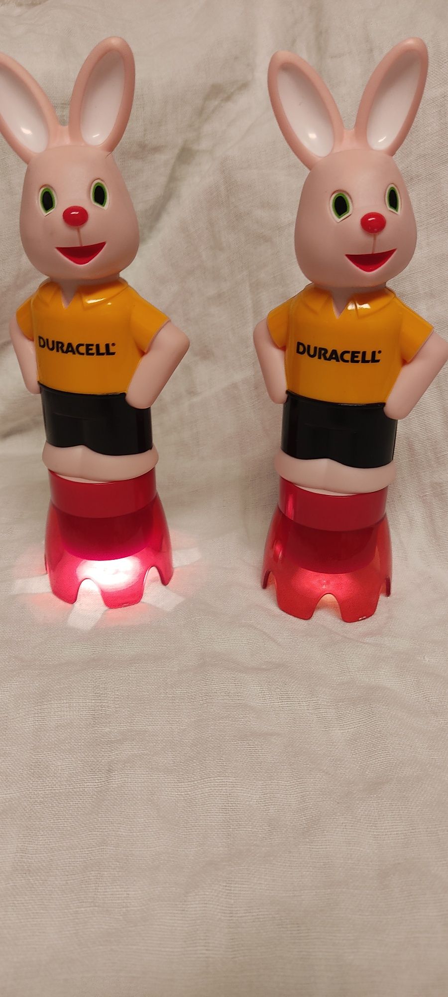 Lanternas Coelho Duracell
