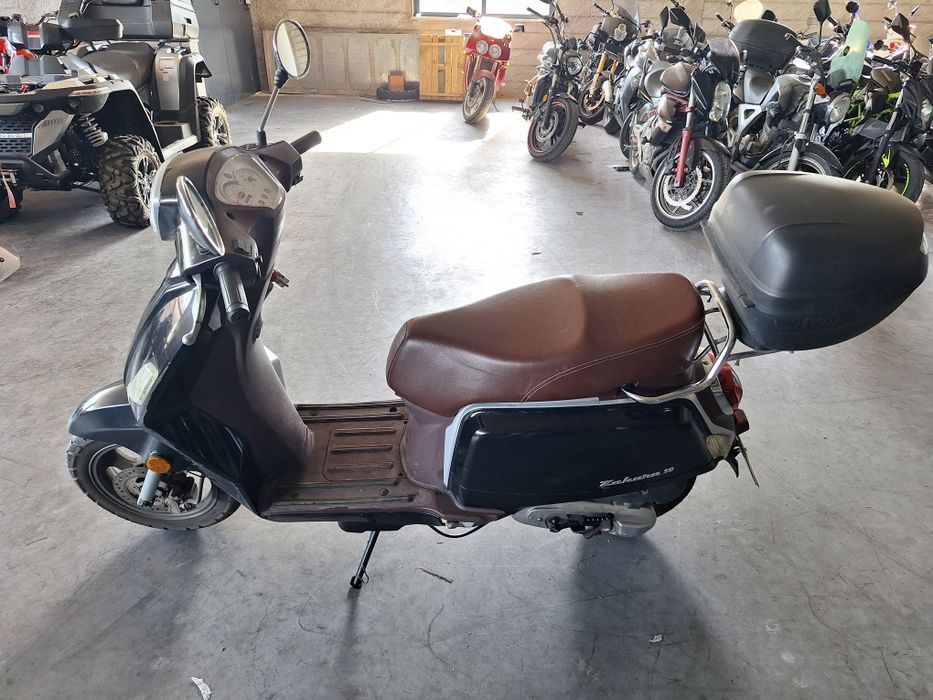 Scooter 50cc Zahara 50 KEEWAY