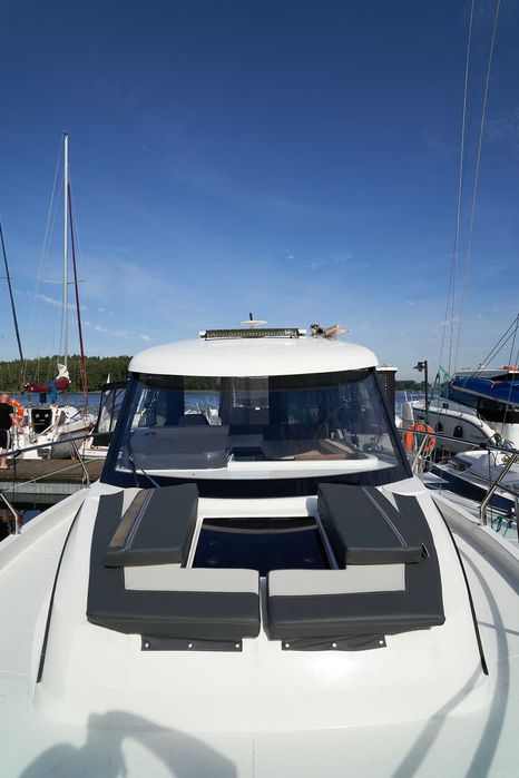 Czarter jacht motorowy Nautic 880 Mazury bez patentu HouseBoat