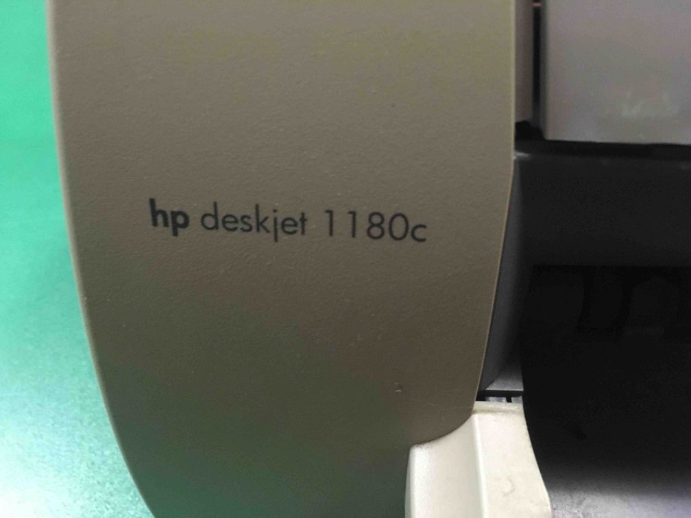 Принтер HP deskjet 1180C
