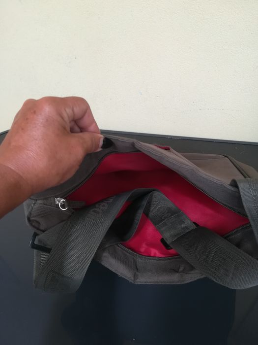 Mala de transporte para computadores portáteis