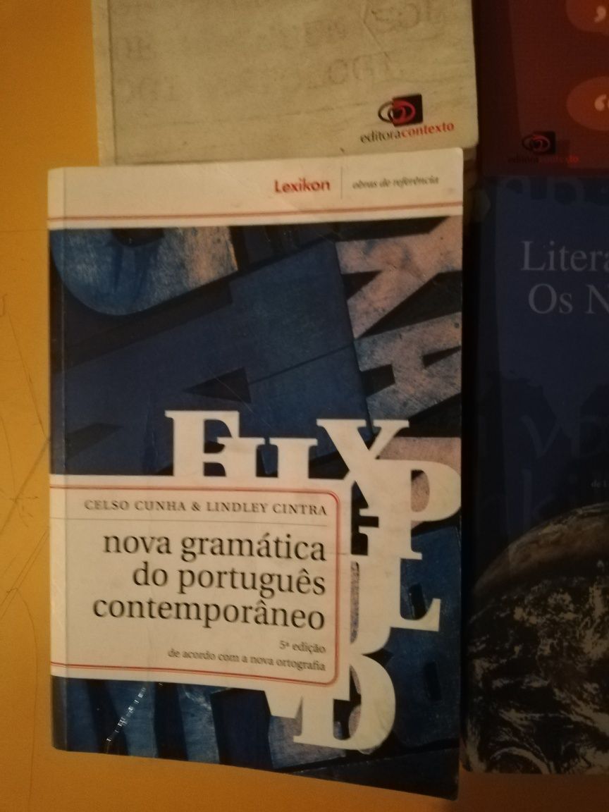 4 livros Língua Portuguesa