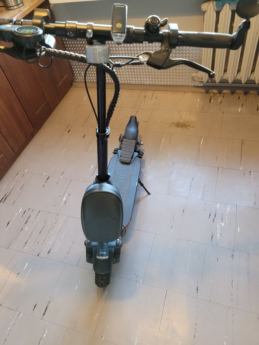 Hulajnoga elektryczna Joyor Y6S uszkodzona