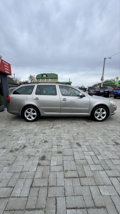 Skoda Octavia Шкода Октавіа A5 2011 р 1,8 TSI бенз 6МКПП
