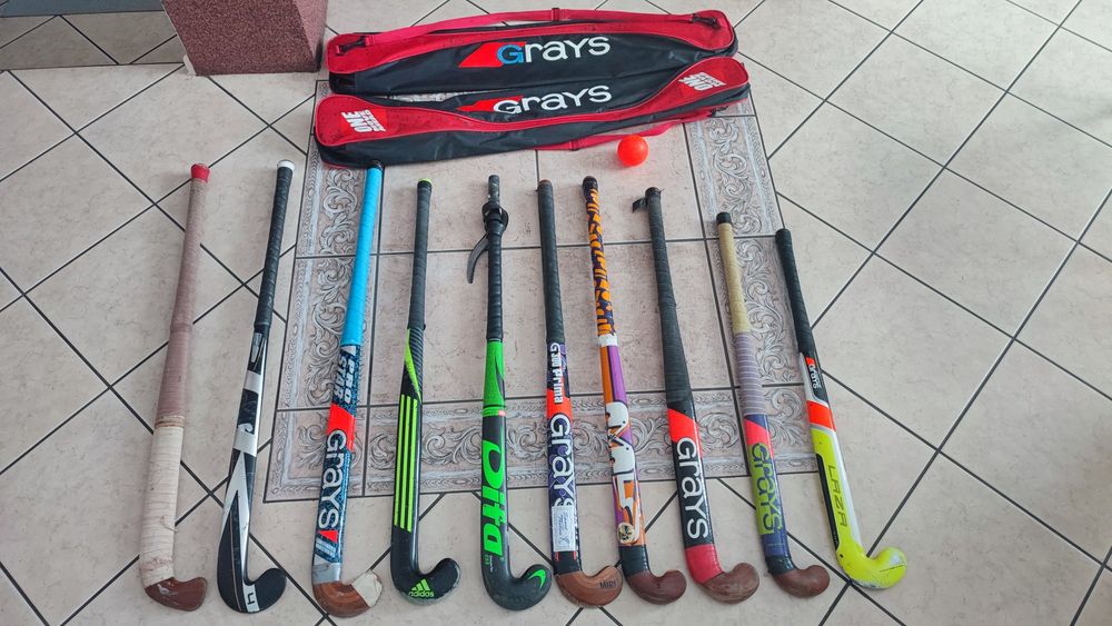 10x kij drewniany do hokeja na trawie + 2x torba