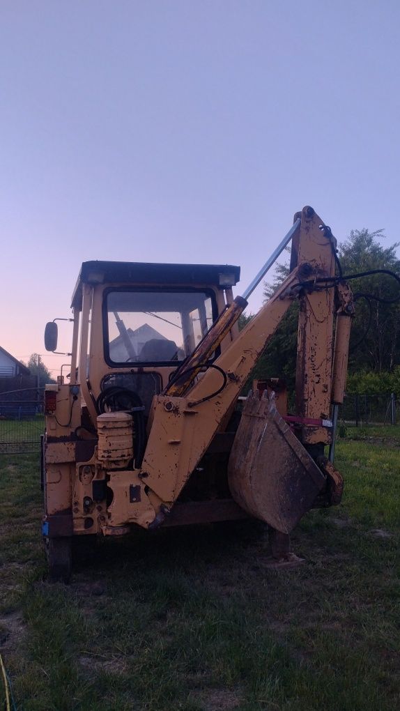 Koparko-ładowarka MF 50H