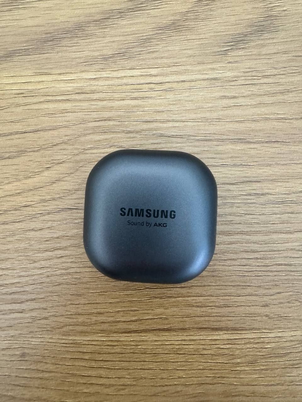 Наушники Samsung Buds Live