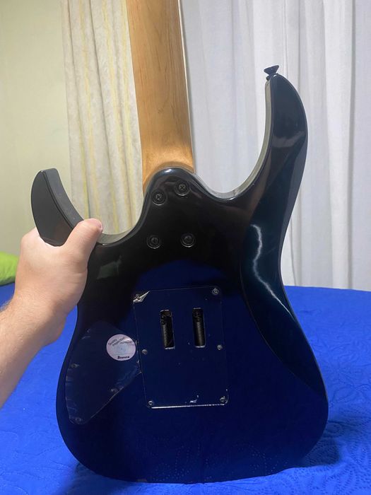 Guitarra elétrica IBANEZ GIO