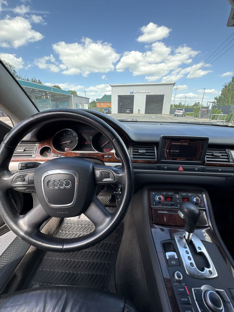 Audi A8L 2007 3.2