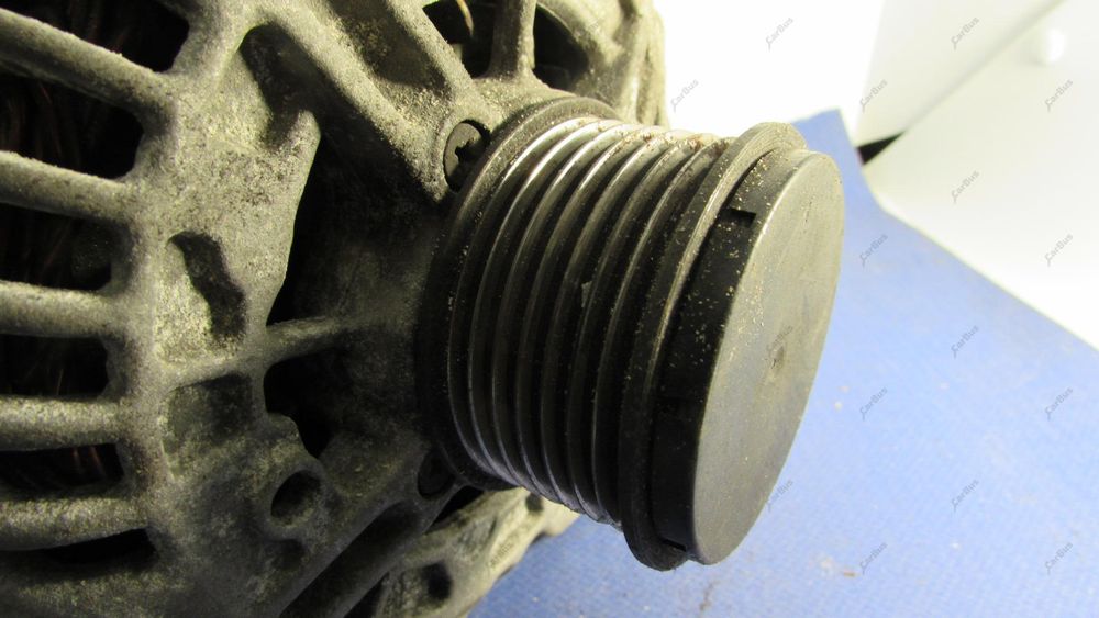 Генератор Volkswagen Touareg 150А Туарег 2003-2006 Разборка Розборка