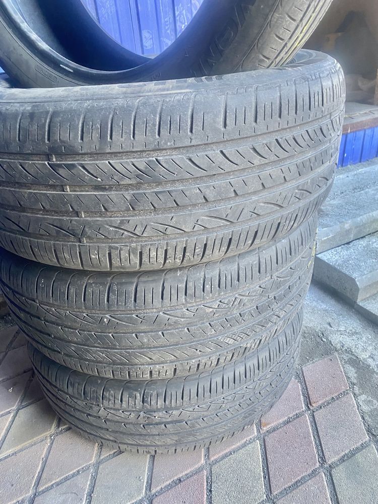 Продам Резину 255/50/R20 Hankook