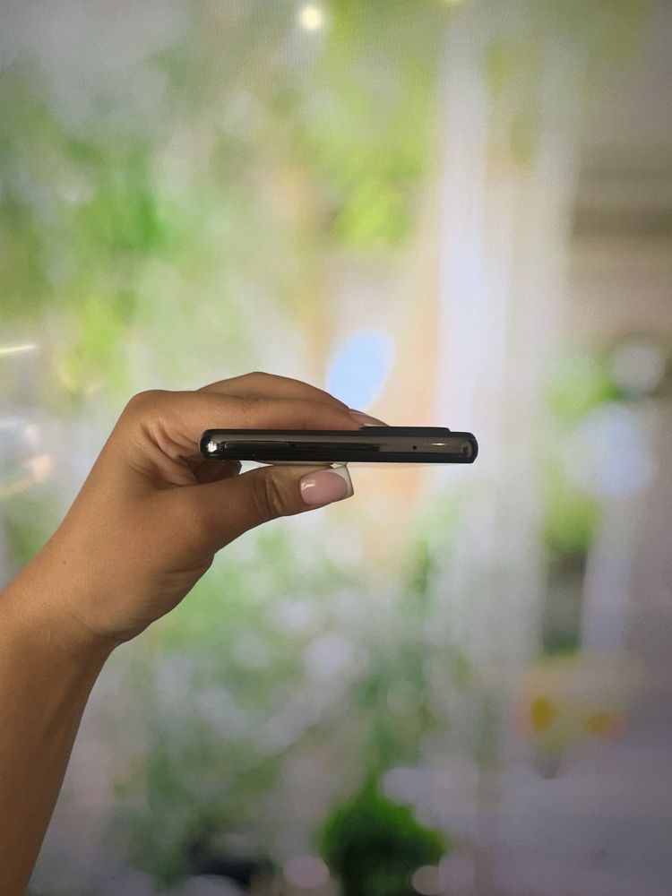 Samsung Galaxy A52 4/128 в прекрасному стані