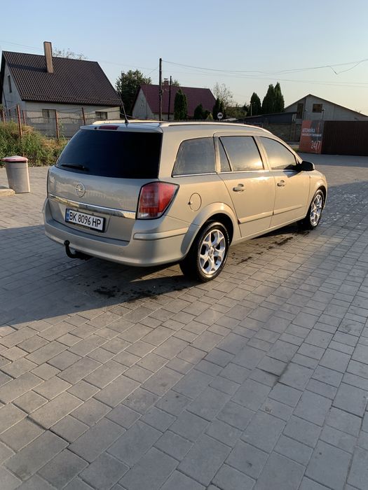 Opel astra h cosmo