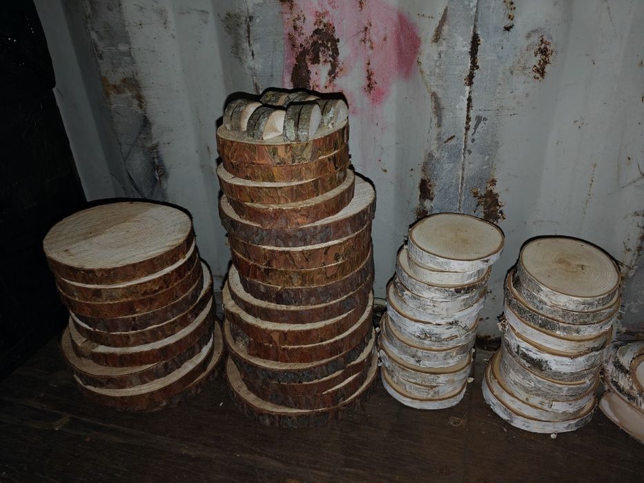 plastry drewna drewniane plastry różne średnice dekoracje boho drewno