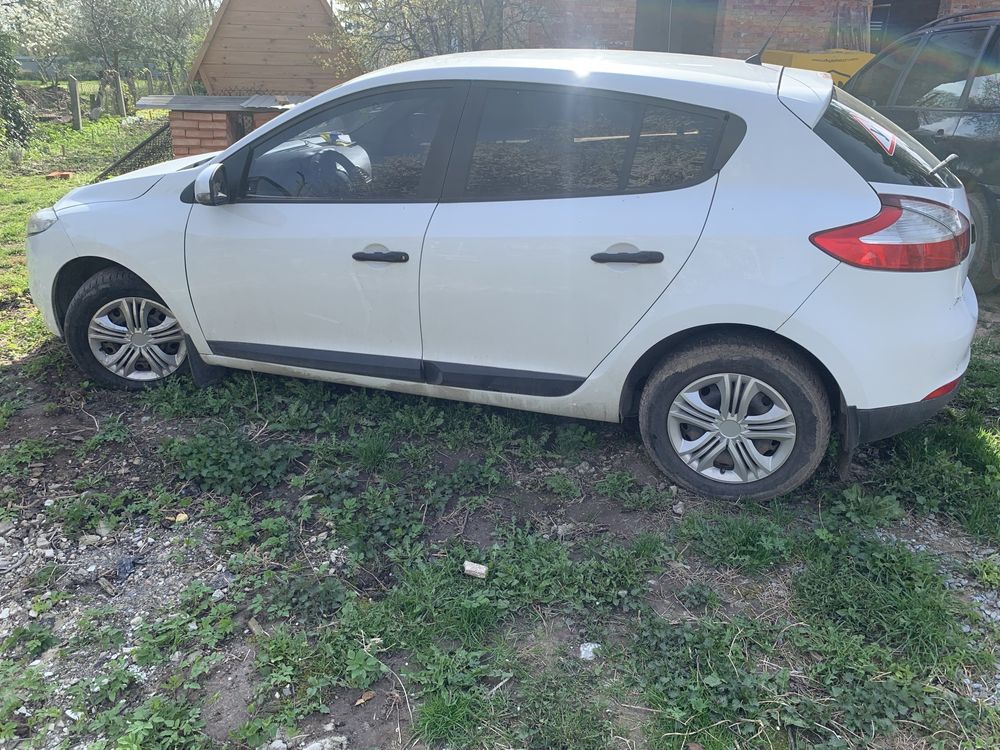 Продам Renault Megane 3 в хечбеку 2011р