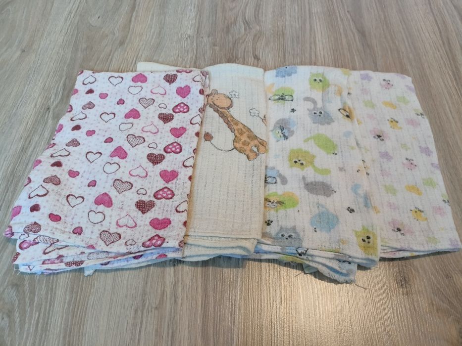 Zestaw ubrań dla dziewczynki, 2 x kombinezon, rozmiar 56 i 62, paka