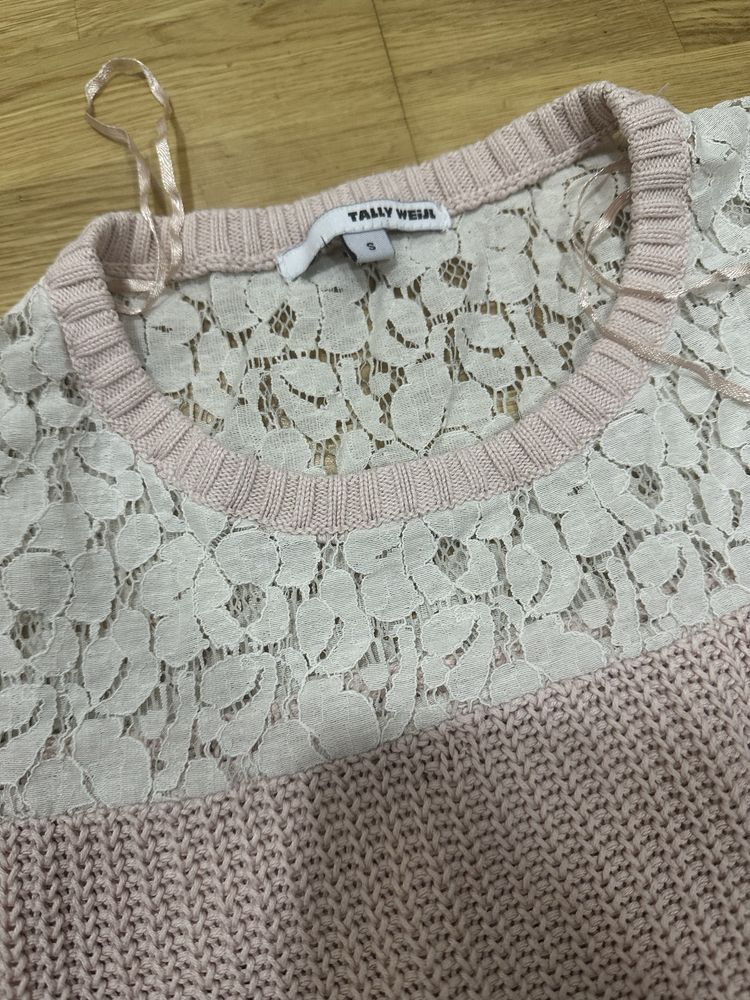 Sweter damski z koronką S tally weijl