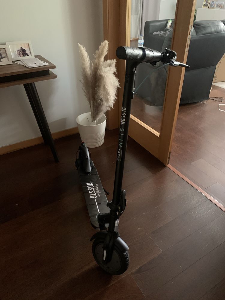 Trotine eletrica semi-nova