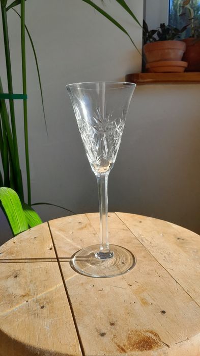 Kryształowy kieliszek do szampana