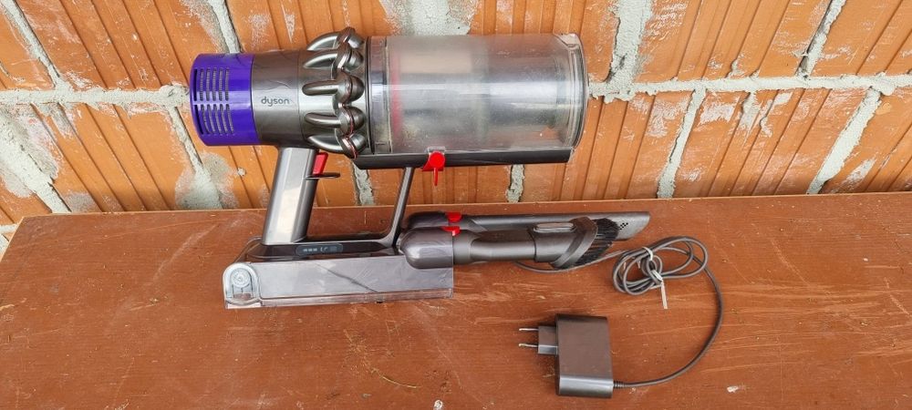 Odkurzacz dyson sv27