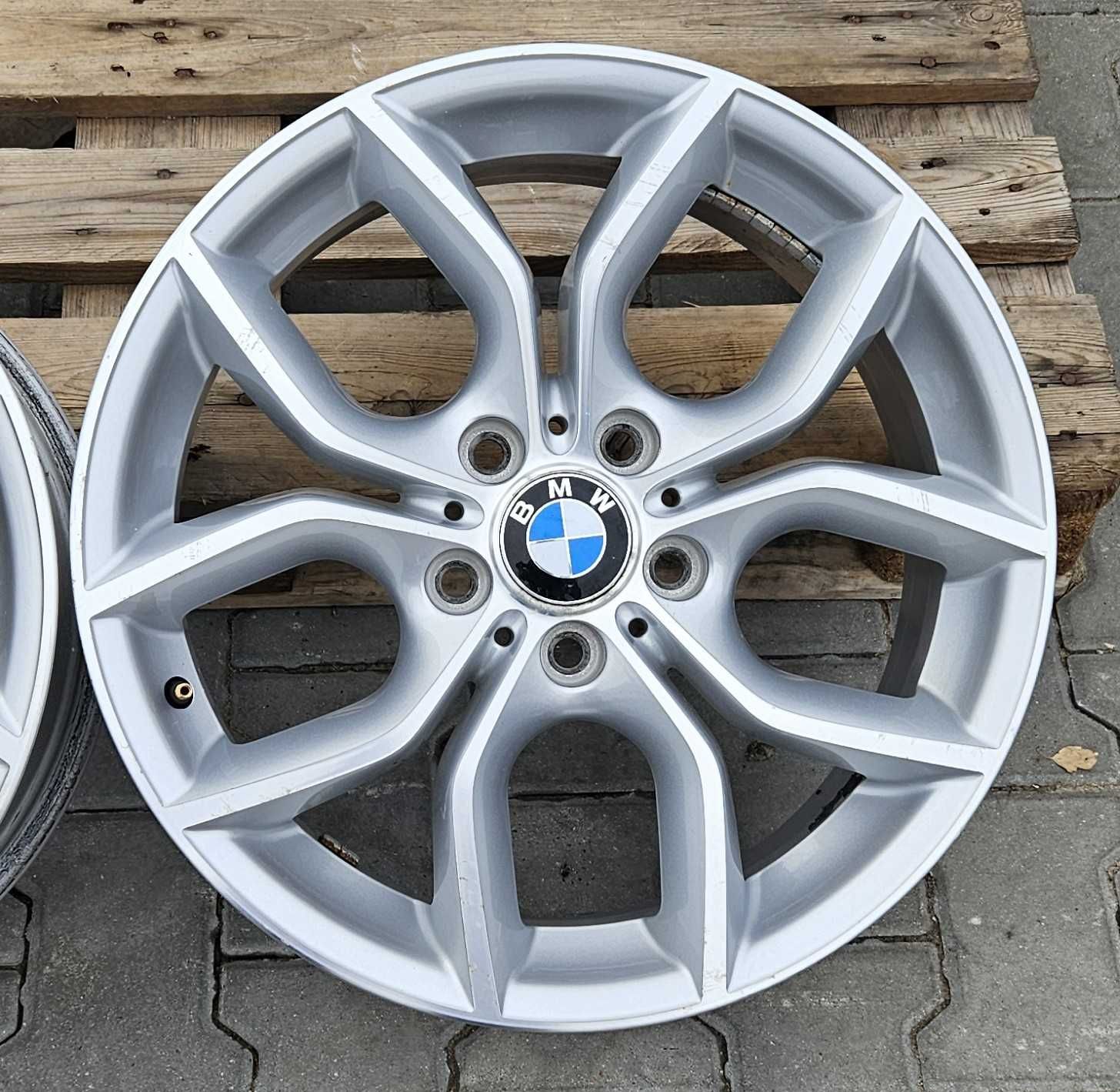 Felgi 18 cali BMW 5x120 8jx18 et43 fi72.5