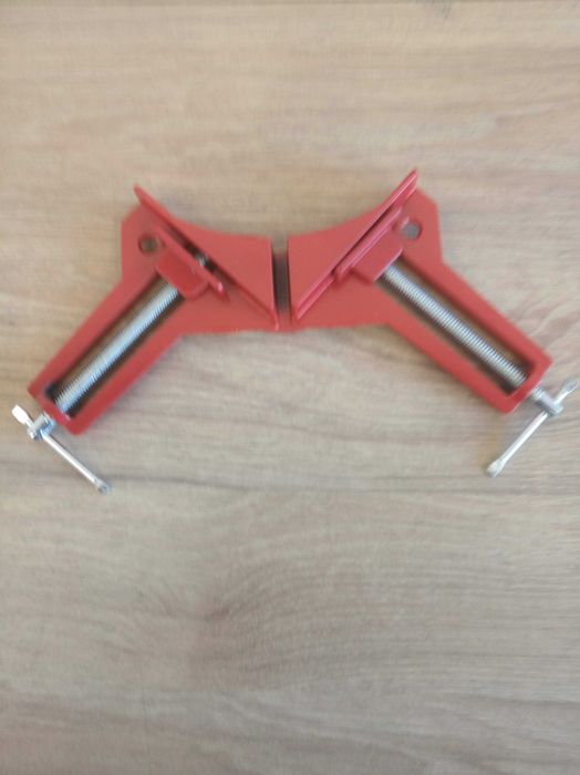 Струбцина угловая столярная, 90 градусов, зажим до 75мм