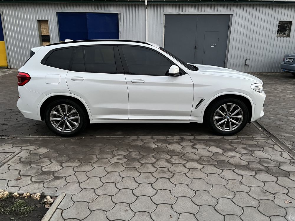 Продам BMW X3 2018