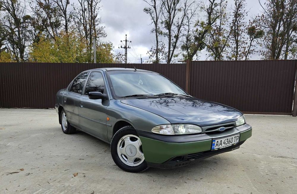 Продам авто Ford Mondeo 2.0 газ