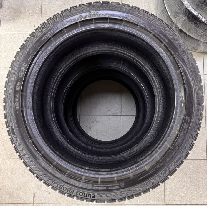 Продам комплект покрышек Gislaved 225.45.r17 (зима) 2022г.