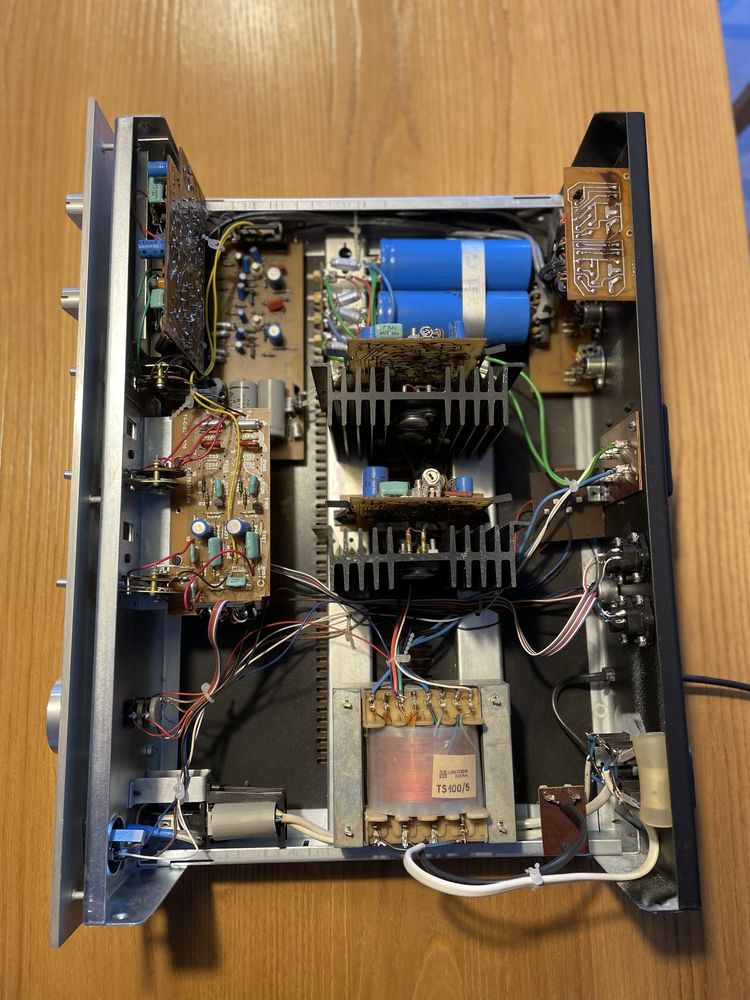 Wzmacniacz Unitra WS-303