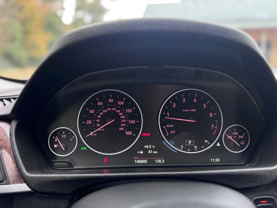 В продажі BMW 3 Series