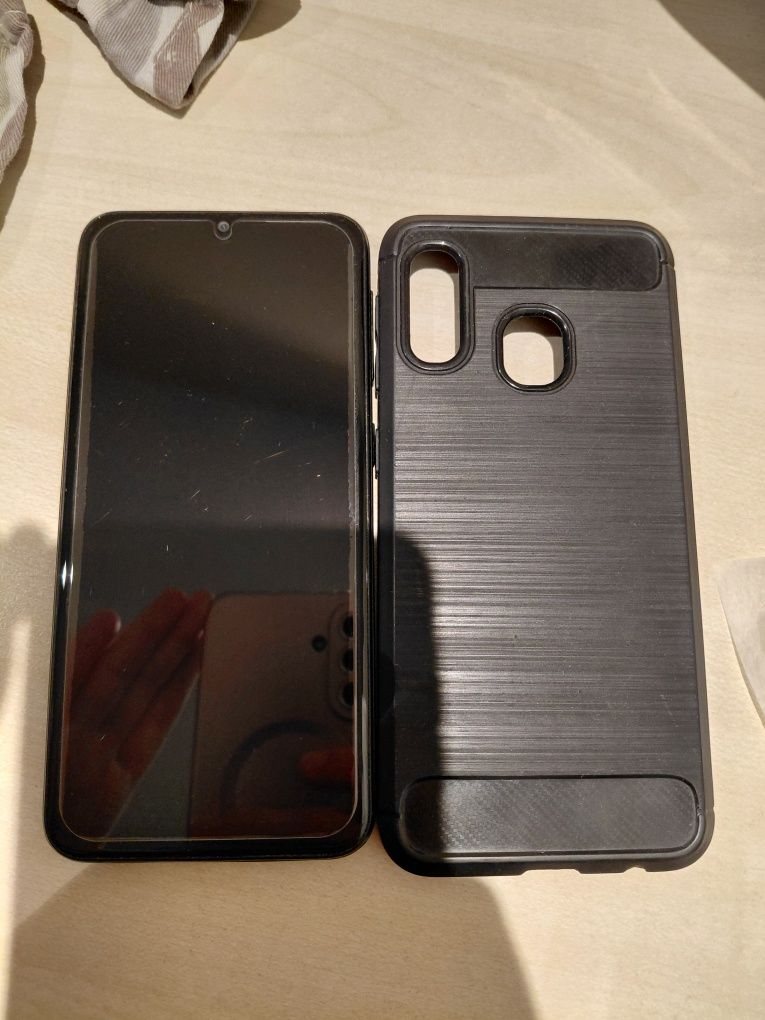 Samsung a20e plus case