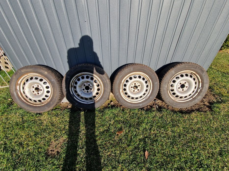 Opony Zimowe z felgami bus