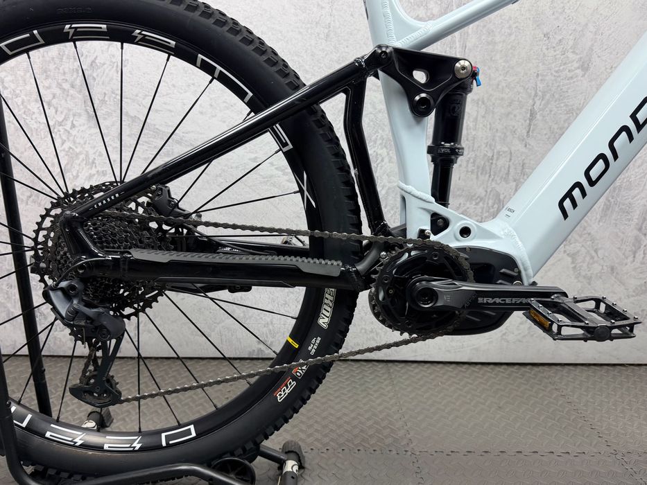 Rower Elektryczny MTB Full 29 Mondraker Chaser R Bosch CX 750 FOX 36