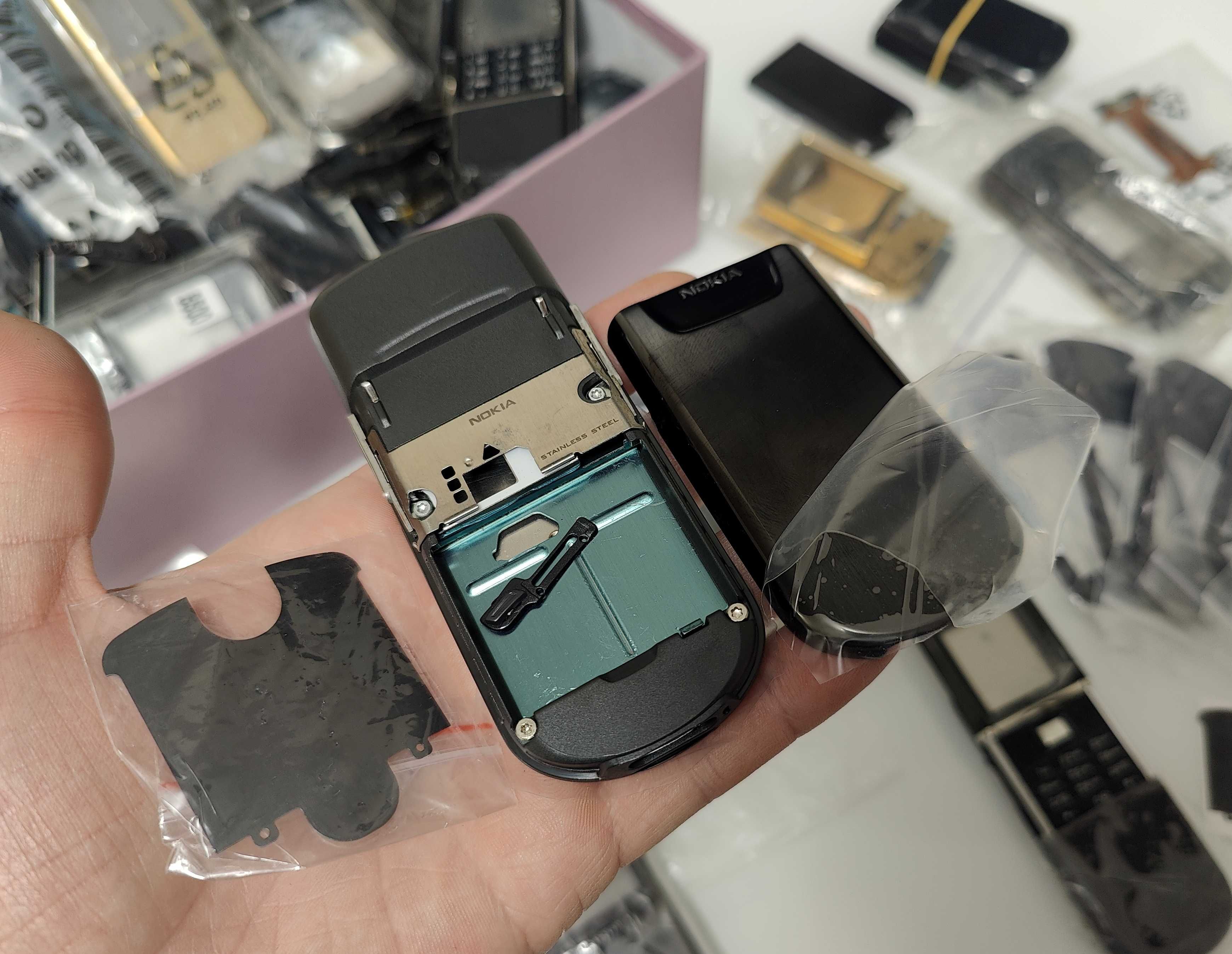 Запчасти на весь модельный ряд NOKIA 8800 (Classic/Sirocco/Arte) !